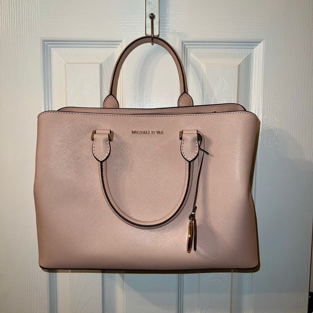 Light pink Michael Kors handbag and crossbody